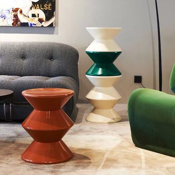 Nordisk enkel plastbar stol