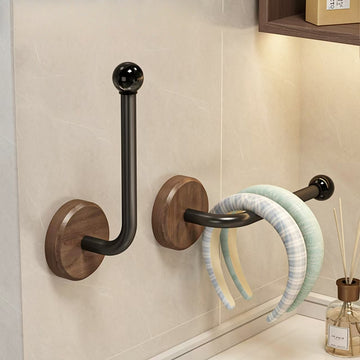 Multifunktionell Krok i Valnöt & Metall