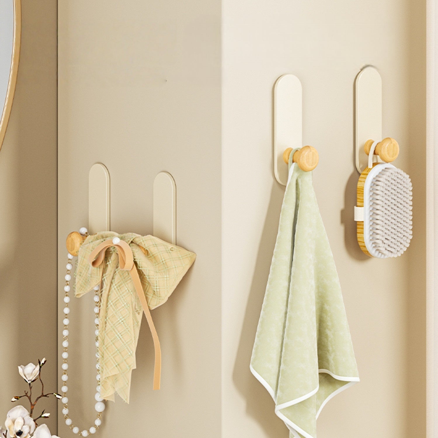 Mångsidig Vägghängd Krok med Träknopp – Fästs Utan Borrhål