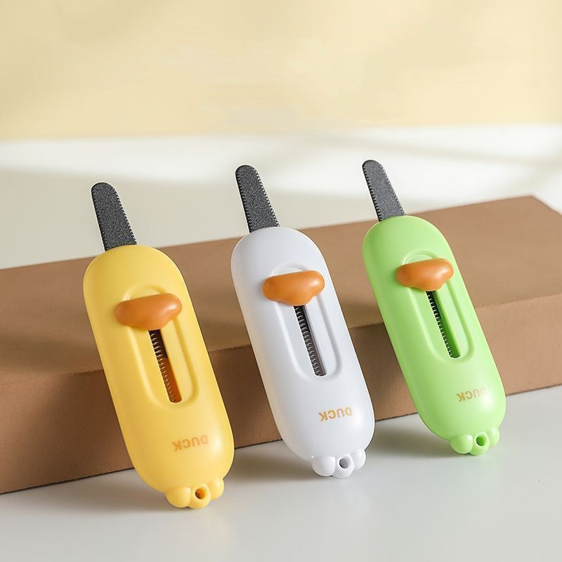 Mini Säkerhetskniv "Anka" – Magnetisk & Bärbar Paketöppnare