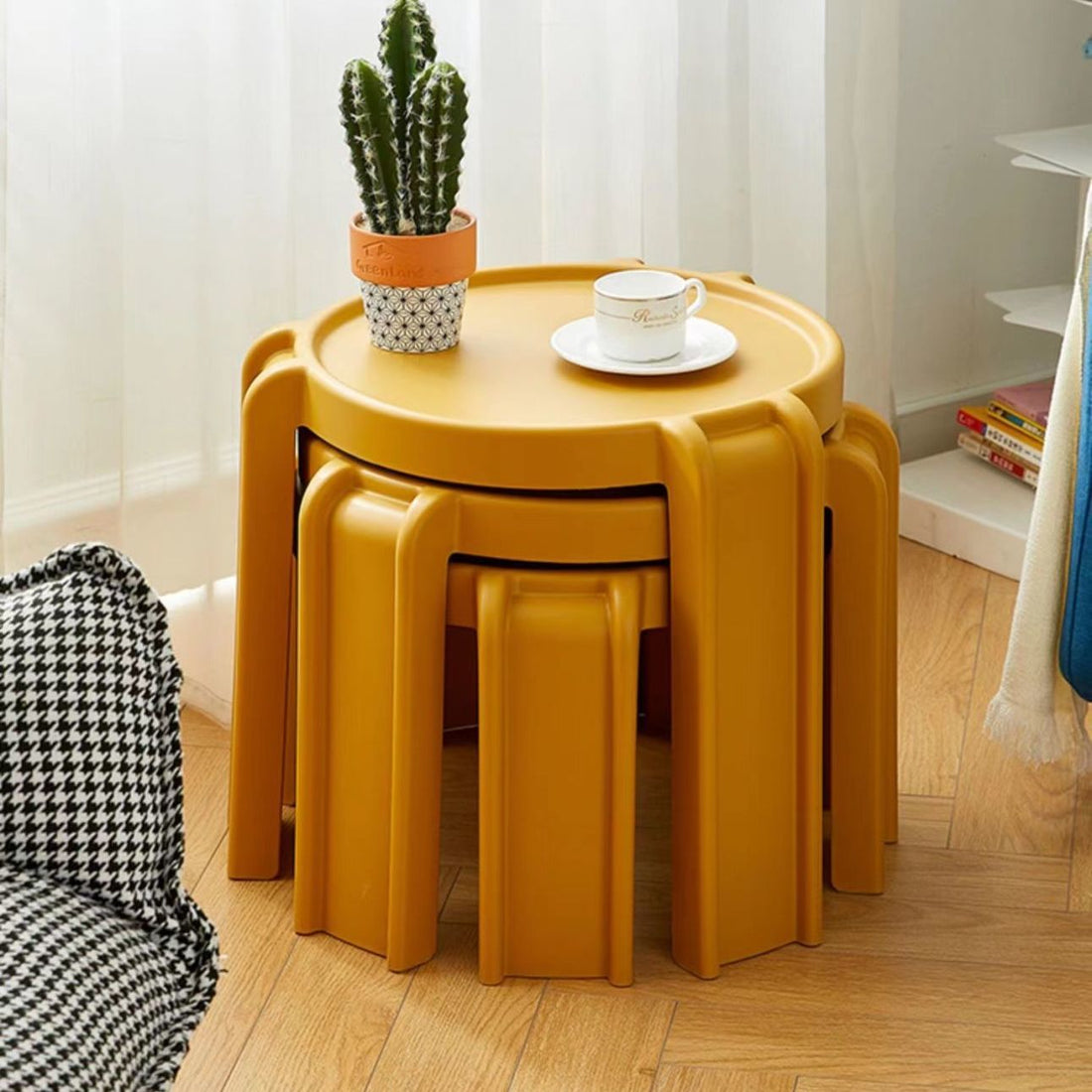 Nordisk multifunktionell liten rund bord