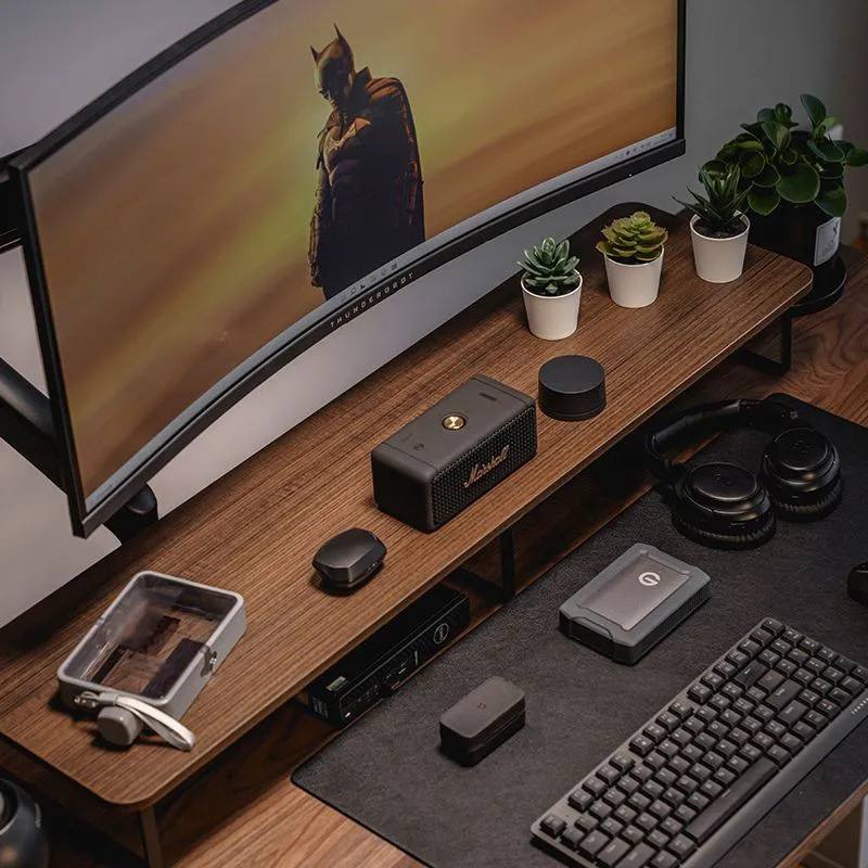 Trä Monitorstativ – Ergonomisk Höjdförhöjare med Förvaringsutrymme