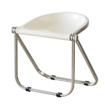 Hopfällbar stol i modern nordisk design